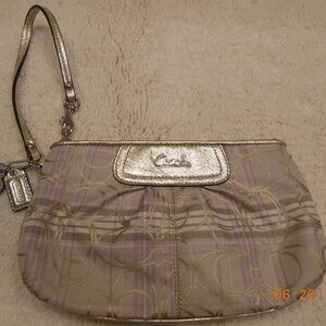 Coach Handbag Large Wristlet Clutch Tan/Gold/Purple/White Metallic w/ Heart !